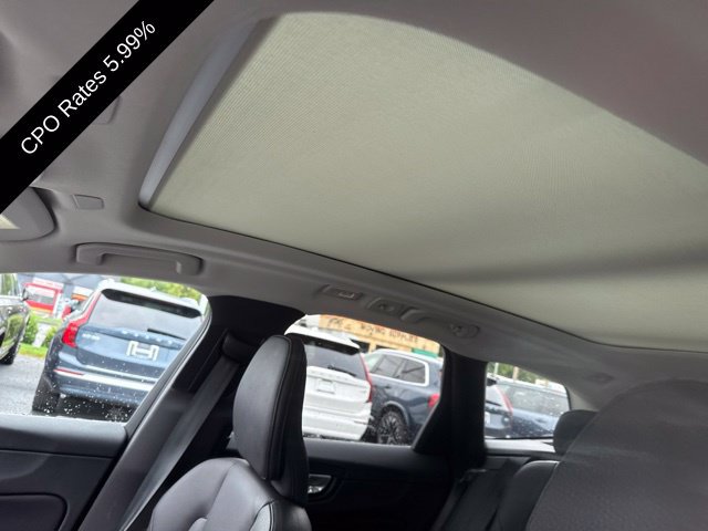Certified 2024 Volvo XC60 B5 Plus w/ Climate Package AWD/4WD image 19