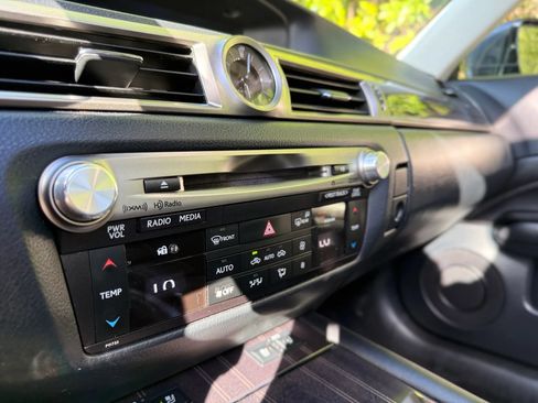 Used 2018 Lexus GS 350 AWD w/ Premium Package image 41