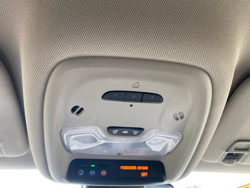 Used 2024 Buick Encore GX Avenir w/ Avenir Convenience Package FWD image 26