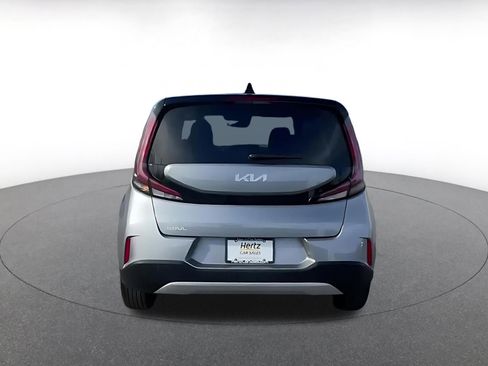 Used 2025 Kia Soul LX w/ LX Technology Package image 11