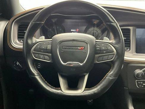 Used 2022 Dodge Charger Scat Pack RWD image 9