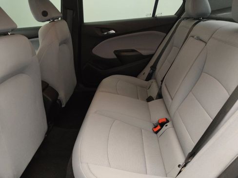 Used 2019 Chevrolet Cruze LT image 18