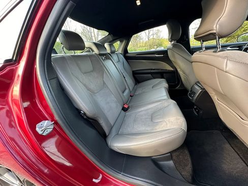 Used 2018 Ford Fusion Sport w/ Equipment Group 401A AWD/4WD image 18
