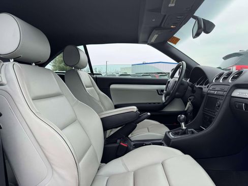 Used 2006 Audi S4 Cabriolet image 31