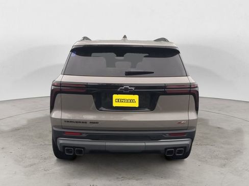 Used 2026 Chevrolet Traverse Z71 w/ Enhanced Driving Package image 3