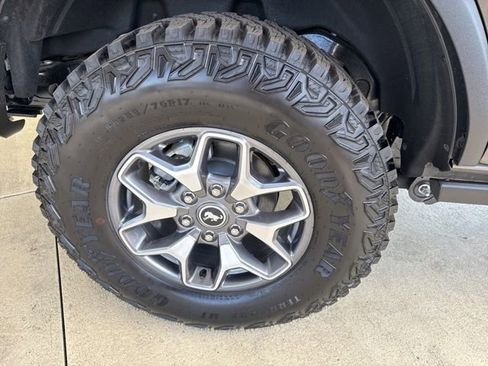 New 2025 Ford Bronco Badlands image 37