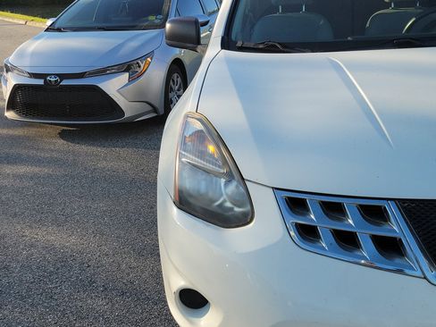 Used 2015 Nissan Rogue S w/ Convenience Package image 5