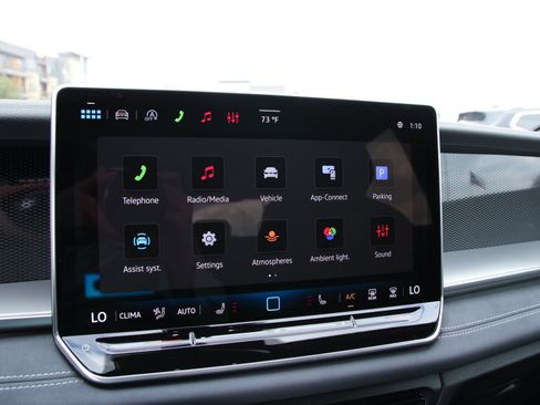 New 2026 Volkswagen Tiguan SE R-Line FWD image 19