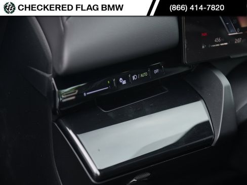 Certified 2024 BMW 530i xDrive w/ Premium Package image 21