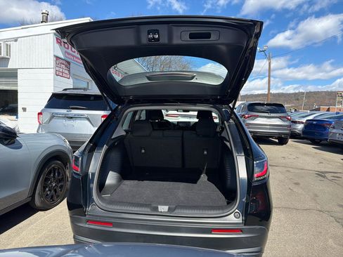 Used 2023 Honda HR-V LX image 10