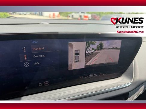 Used 2024 Buick Envision Preferred AWD/4WD image 29