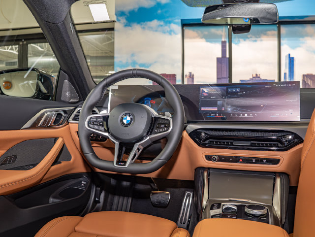 Used 2027 BMW 430i Coupe w/ M Sport Package AWD/4WD image 16