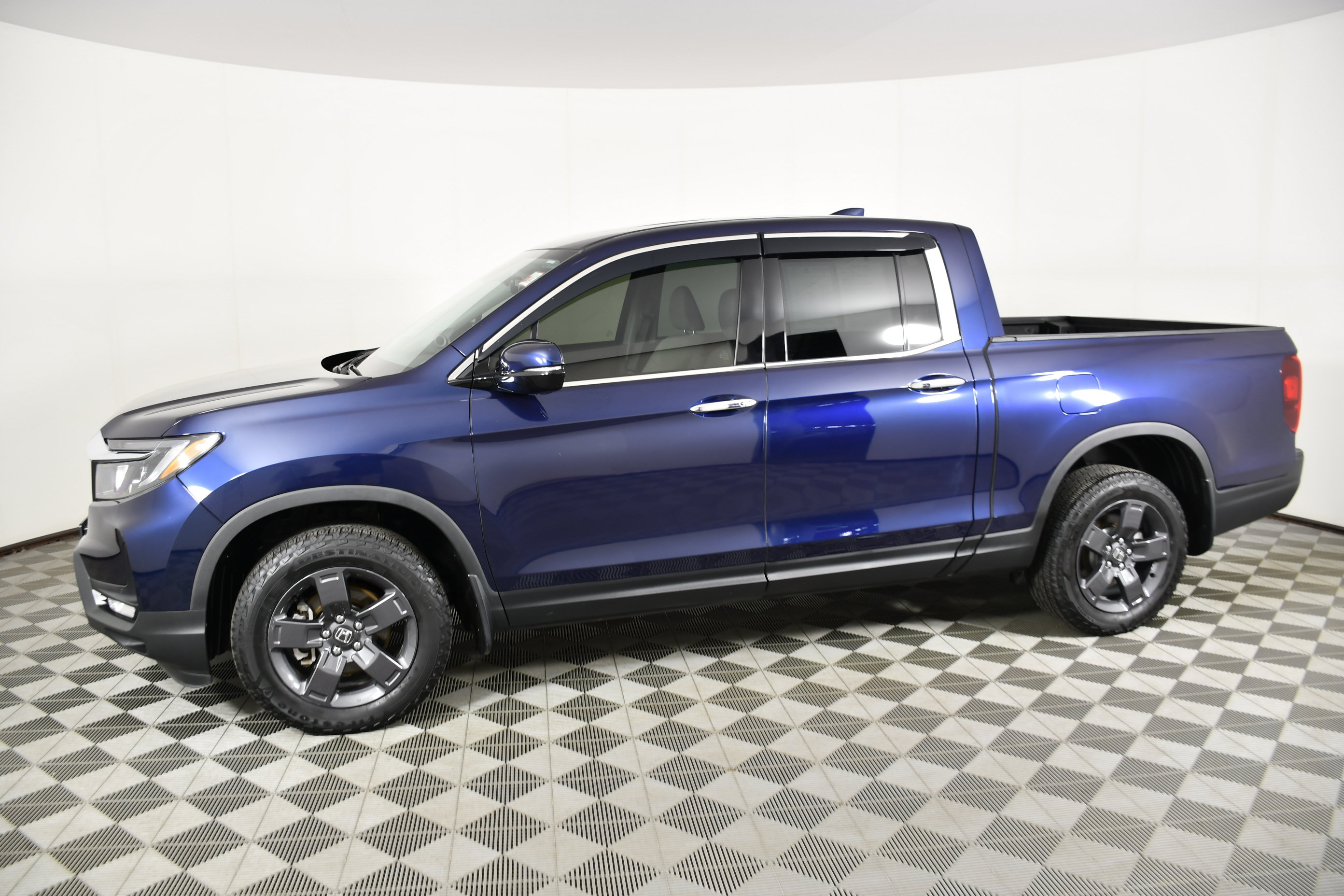 Certified 2023 Honda Ridgeline RTL-E image 9