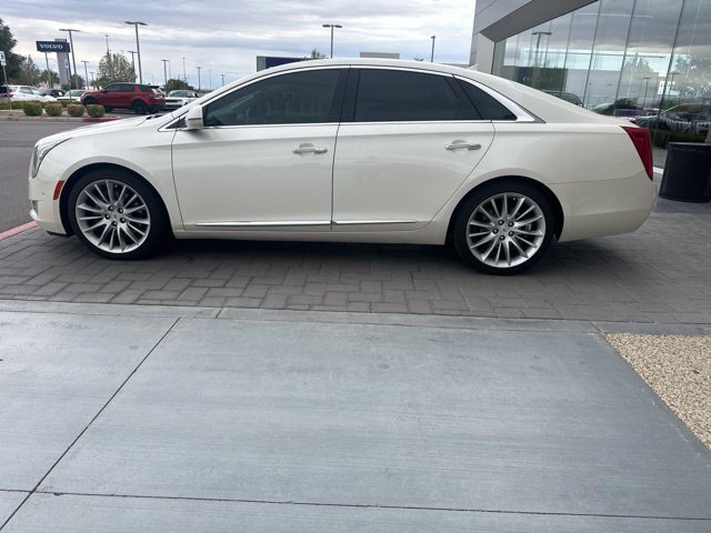 Used 2014 Cadillac XTS Platinum FWD image 8