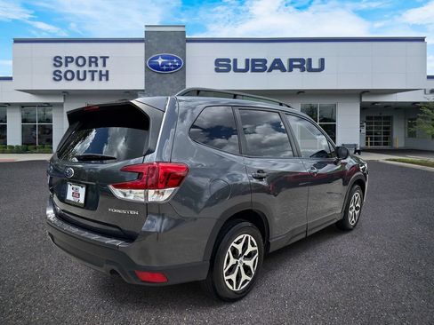 Certified 2023 Subaru Forester Premium AWD/4WD image 3
