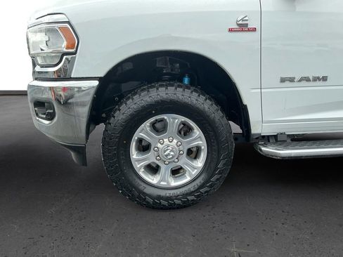 Used 2024 RAM 2500 Big Horn w/ Off Road Package AWD/4WD image 13