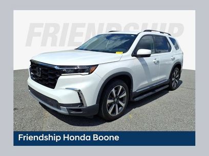 Used 2025 Honda Pilot Touring