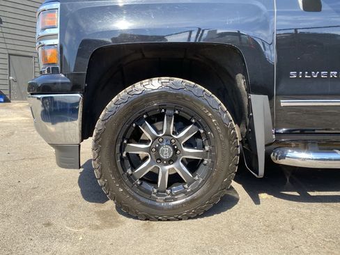 Used 2014 Chevrolet Silverado 1500 LTZ w/ LTZ Plus Package AWD/4WD image 11