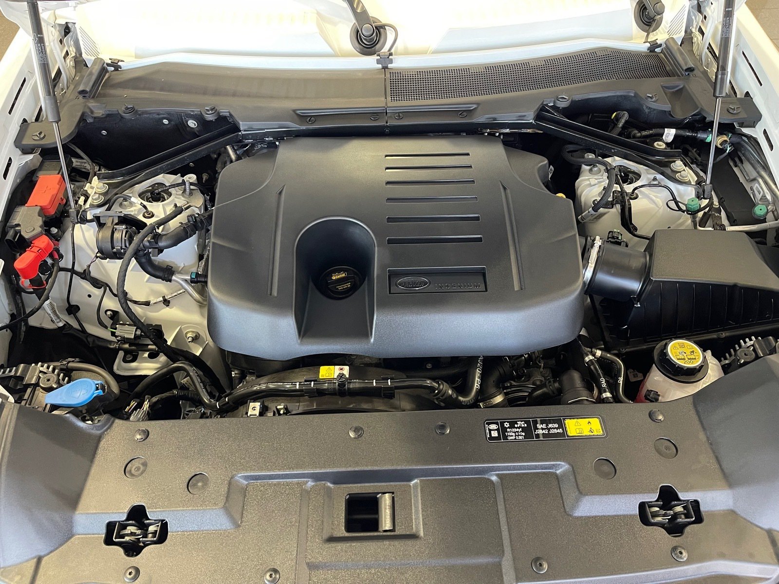 Used 2025 Land Rover Defender 130 S AWD/4WD image 19