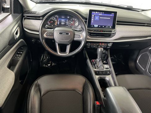 Used 2022 Jeep Compass Latitude w/ Convenience Group AWD/4WD image 21
