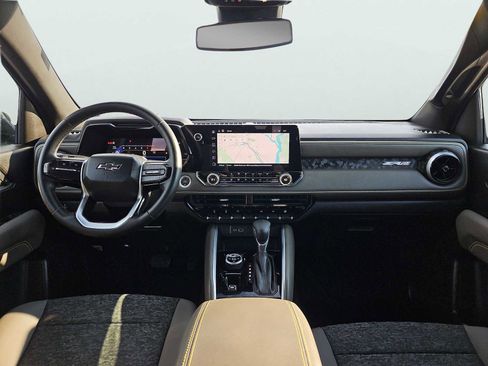 Certified 2024 Chevrolet Colorado ZR2 w/ Technology Package image 11