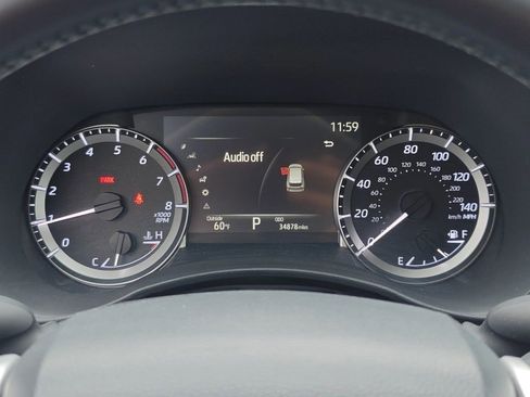 Used 2024 Toyota Highlander LE image 12