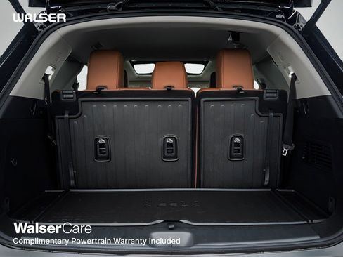 New 2026 Nissan Pathfinder Platinum image 8