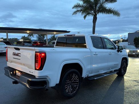 Used 2019 GMC Sierra 1500 SLE w/ SLE Value Package image 3