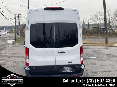 Used 2020 Ford Transit 350 XLT image 6