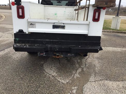 Used 2021 Chevrolet Silverado 3500 W/T w/ WT Convenience Package image 8