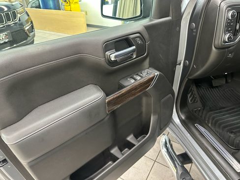 Certified 2021 GMC Sierra 1500 SLE image 26