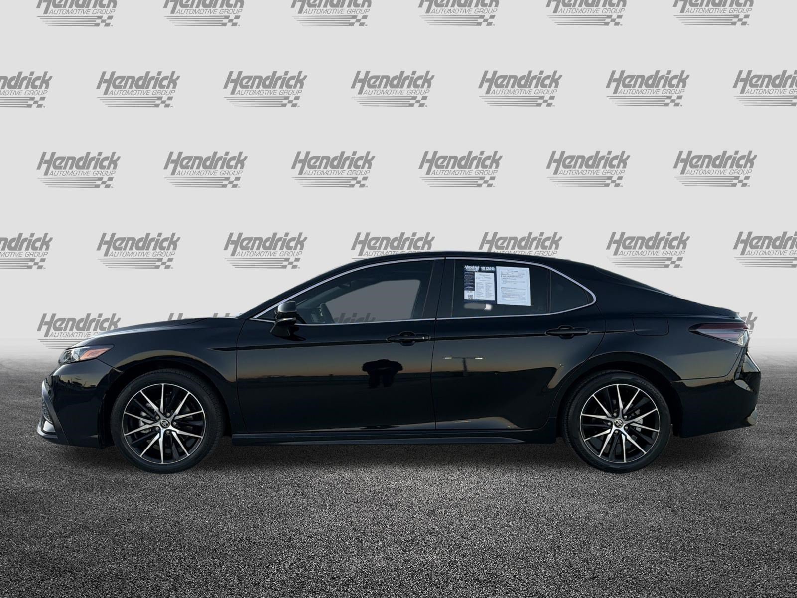 Used 2024 Toyota Camry SE w/ Convenience Package FWD image 7