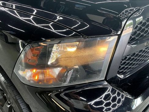 Used 2019 RAM 1500 Classic SLT AWD/4WD image 31