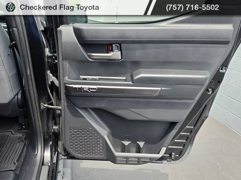 Used 2025 Toyota Tacoma TRD Sport AWD/4WD image 45