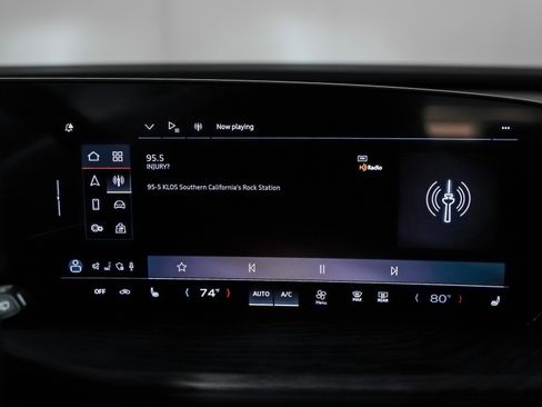 Certified 2025 Audi Q5 Premium w/ Convenience Package image 21