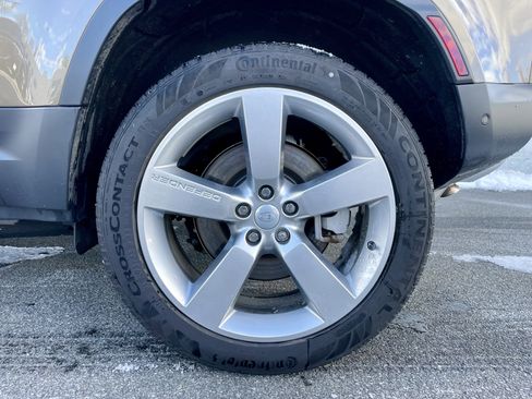 Certified 2024 Land Rover Defender 110 S image 10