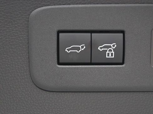 Certified 2025 Toyota Land Cruiser w/ Premium Package image 36