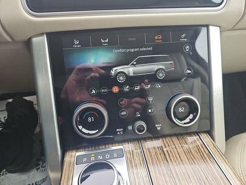Used 2018 Land Rover Range Rover Supercharged image 30