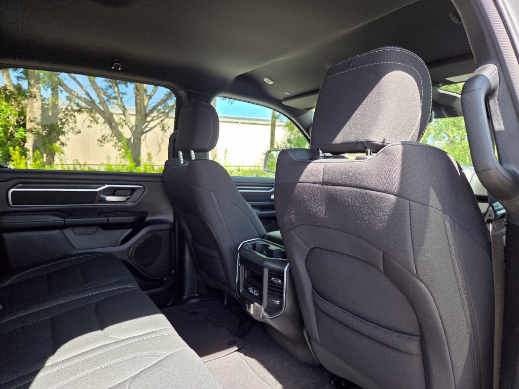 Used 2025 RAM 1500 Big Horn AWD/4WD image 17