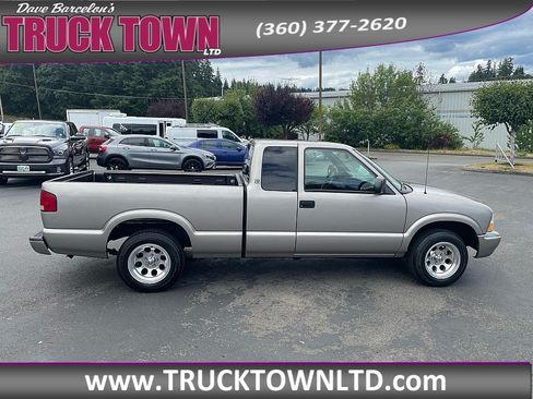 Used 2002 GMC Sonoma SLS w/ Marketing Option Pkg RWD image 7