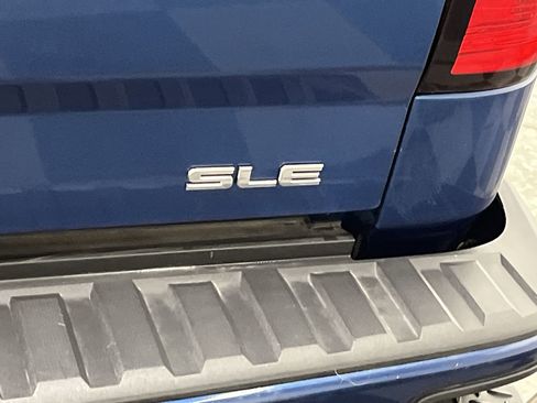 Used 2018 GMC Sierra 1500 SLE image 33