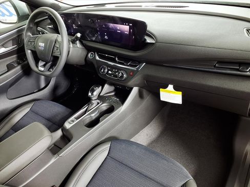 New 2026 Buick Envista Preferred w/ Convenience II Package image 12