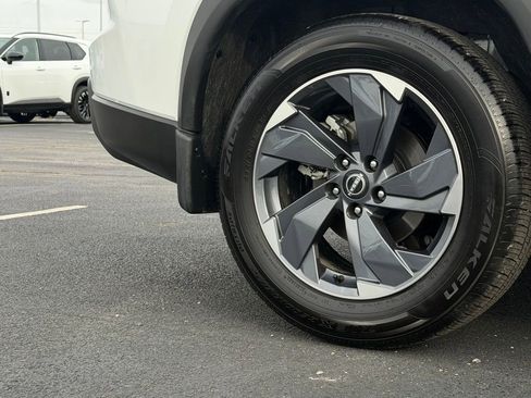 Used 2026 Nissan Rogue SV w/ SV Premium Package image 45