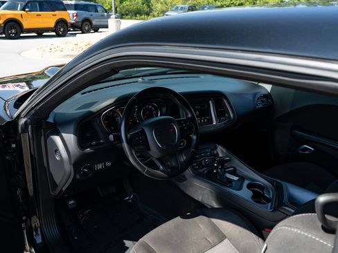 Used 2023 Dodge Challenger GT RWD image 12
