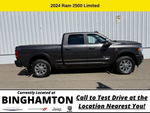 Used 2024 RAM 2500 Limited AWD/4WD image 4