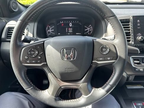 Used 2023 Honda Passport TrailSport image 10