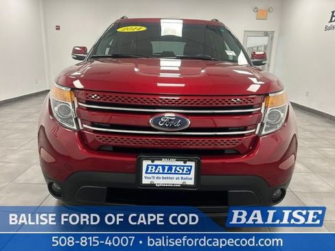 Used 2014 Ford Explorer Limited w/ Equipment Group 302A AWD/4WD image 2