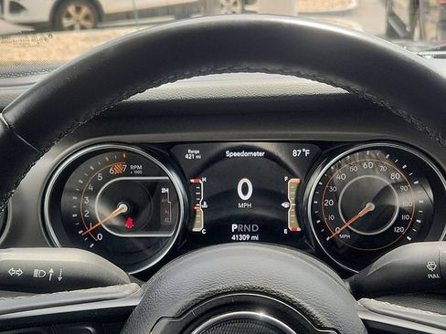 Used 2022 Jeep Wrangler Unlimited Sport AWD/4WD image 13