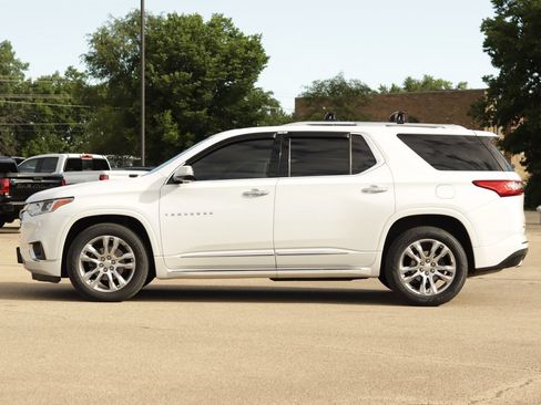 Used 2018 Chevrolet Traverse High Country AWD/4WD image 4