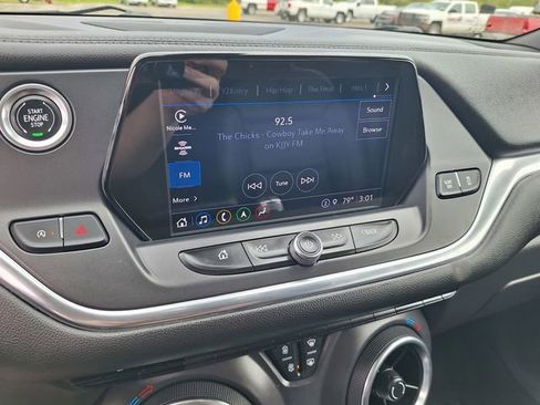 Used 2021 Chevrolet Blazer LT w/ Sound & Technology Package AWD/4WD image 24
